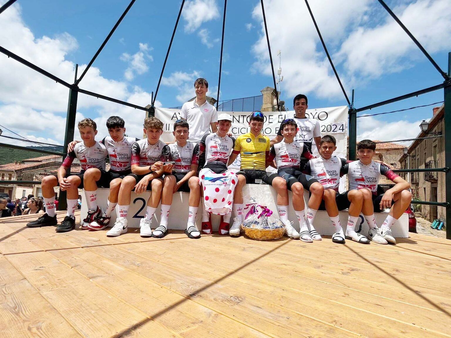 El Siega Verde gana la vuelta cadete de Soria con Cristian de Oliveira como primero de la general y de la montaña